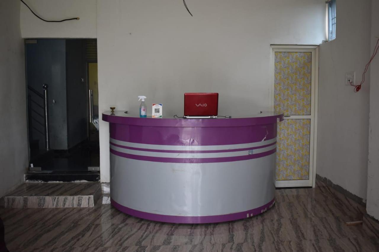 Hotel Vishal Buxar Exteriér fotografie